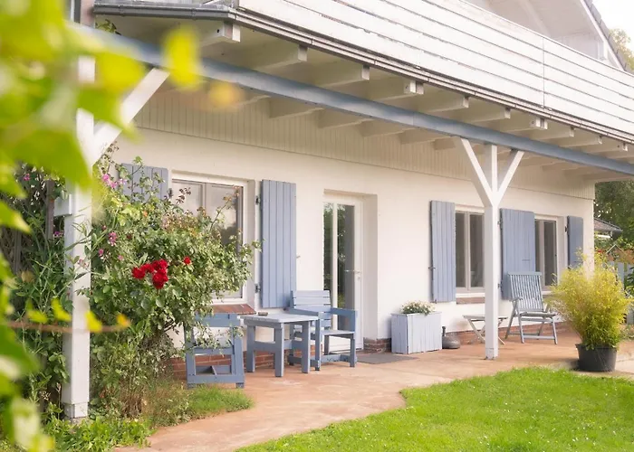 Schillhoern - Urlaub Mit Wasserblick Neuharlingersiel