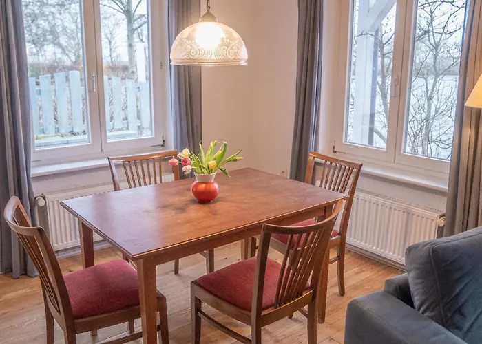 Апартаменты Schillhoern - Urlaub Mit Wasserblick Нойхарлингерзиль